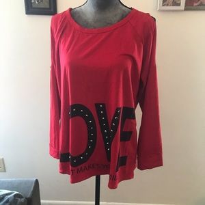 Long sleeved cold shoulder shirt